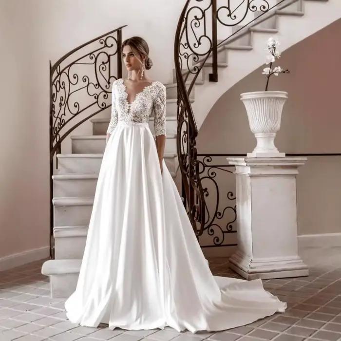 Robe de mariée blanche en Satin français