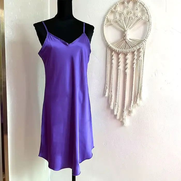 Robe courte en Satin de soie, Kimono rose, plumes naturelles, Robe de chambre Boudoir de demoiselle 