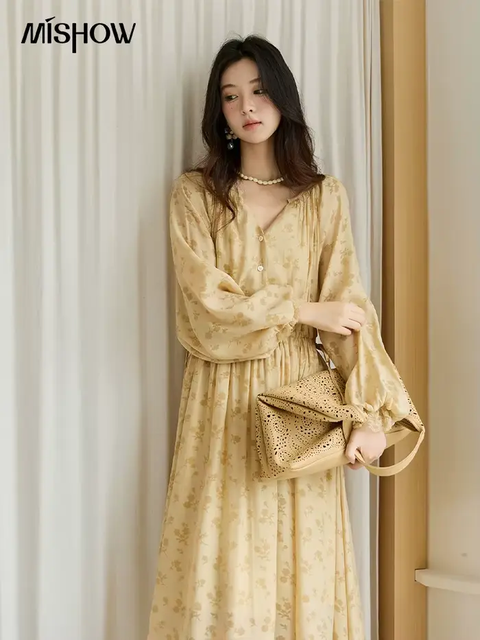 MISHOW jaune impression robe pour femme 2025 automne élégant dentelle lanterne manches taille mince longue