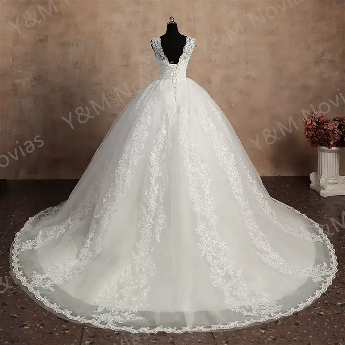 Robe De mariée blanche sans manches