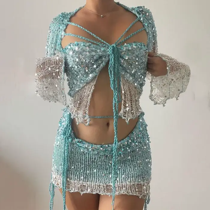 Robe en Tricot à Paillettes et Jupe au Crochet pour Femme