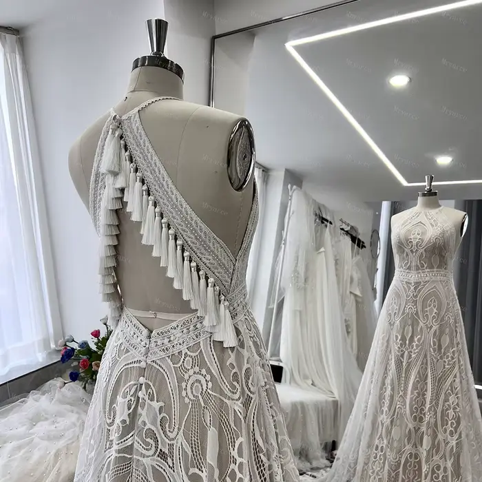 Mryarce dentelle une ligne licou robes de mariée avec des glands