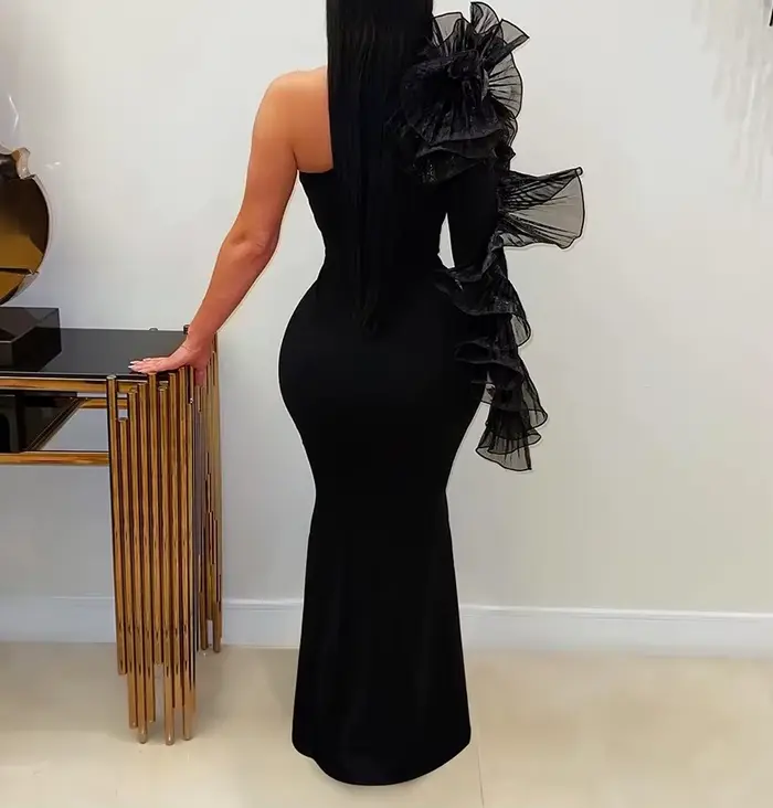 Robe longue asymétrique pour femme