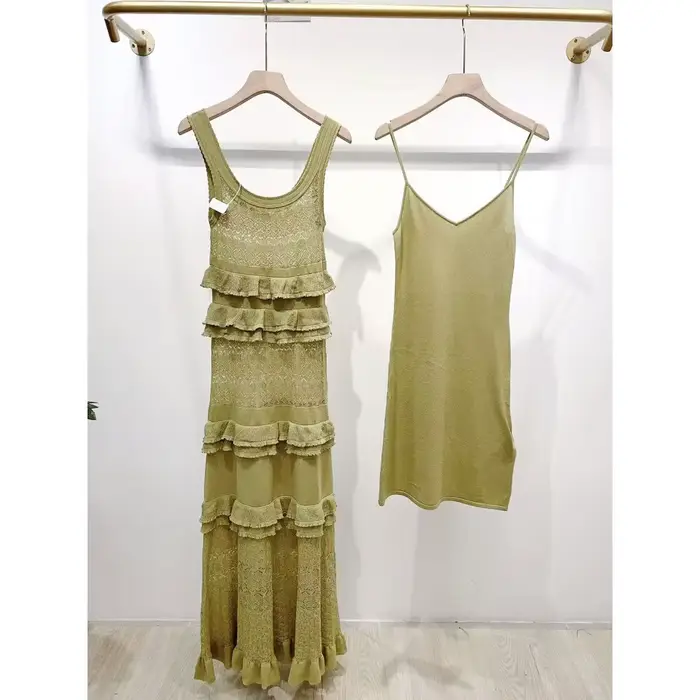 Nouvelle robe d'été 2026 style français, taille cintrée, pour vacances en bord de mer + bretelles courtes