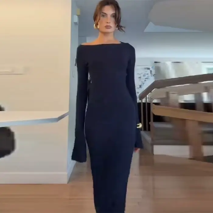 Robe longue en maille bleu nuit dos nu pour femme, élégante, à manches évasées, moulante, coupe sirè