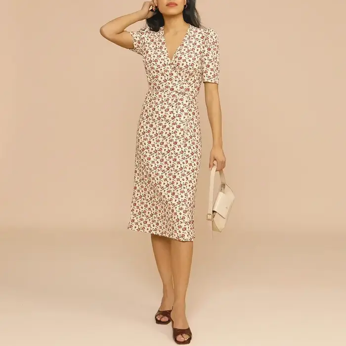 Robe mi-longue à manches courtes et col en V pour femmes