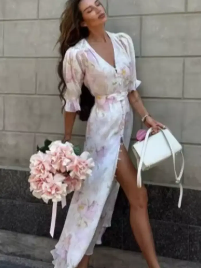 Robe longue chic imprimée avec dentelle
