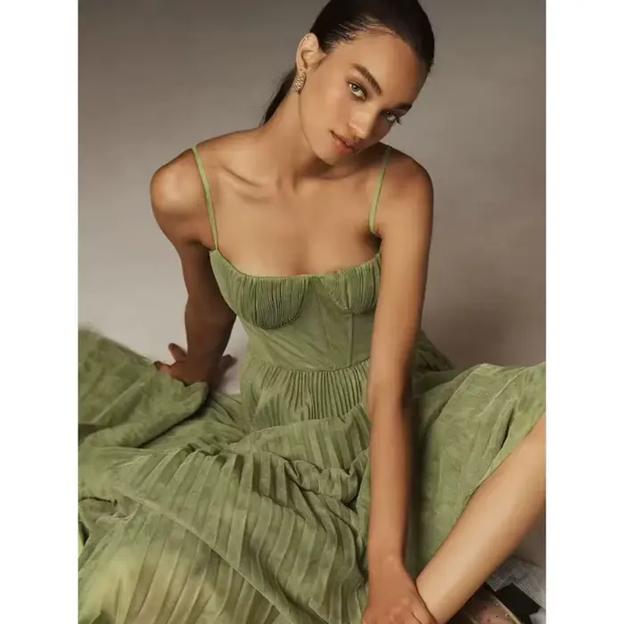 Robe de soirée sexy KIDCRKJ élégante plissée grande jupe évasée taille haute à bretelles longue tendance chic pour fête cocktail
