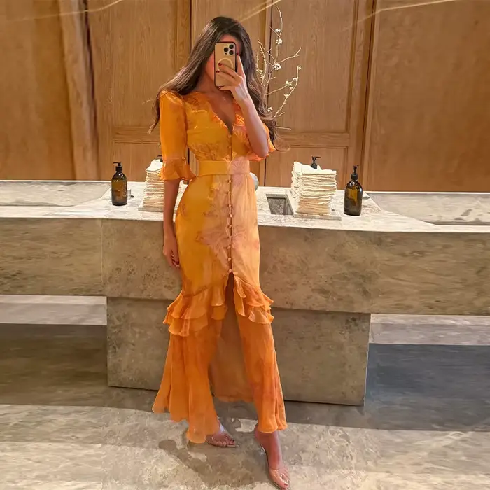 Robe longue chic imprimée avec dentelle, col en V profond, taille cintrée, manches courtes, pour fem