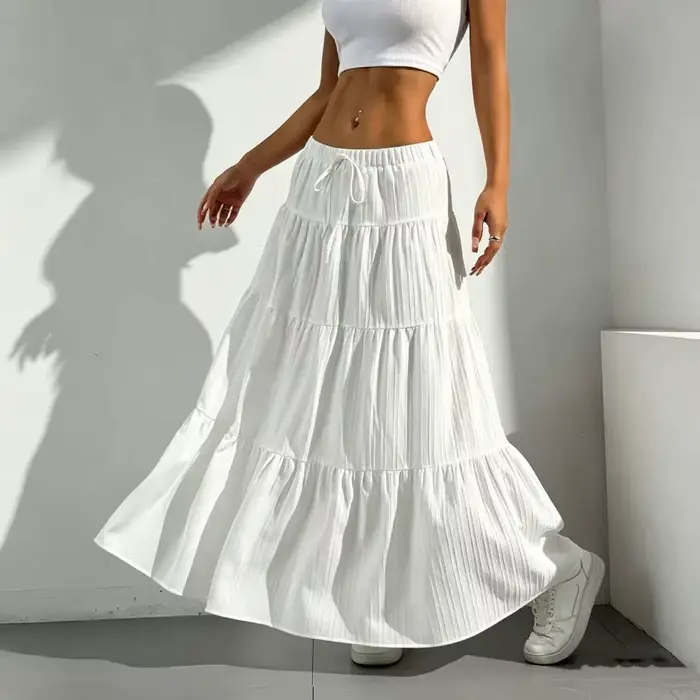 Robe blanche pour femme, coupe ample et épaisse
