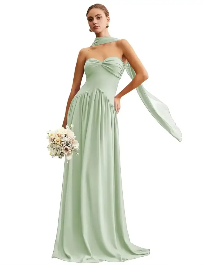 Robe longue en mousseline de couleur terre cuite