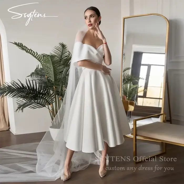 Robe de mariée mi-longue en satin doux pour femmes
