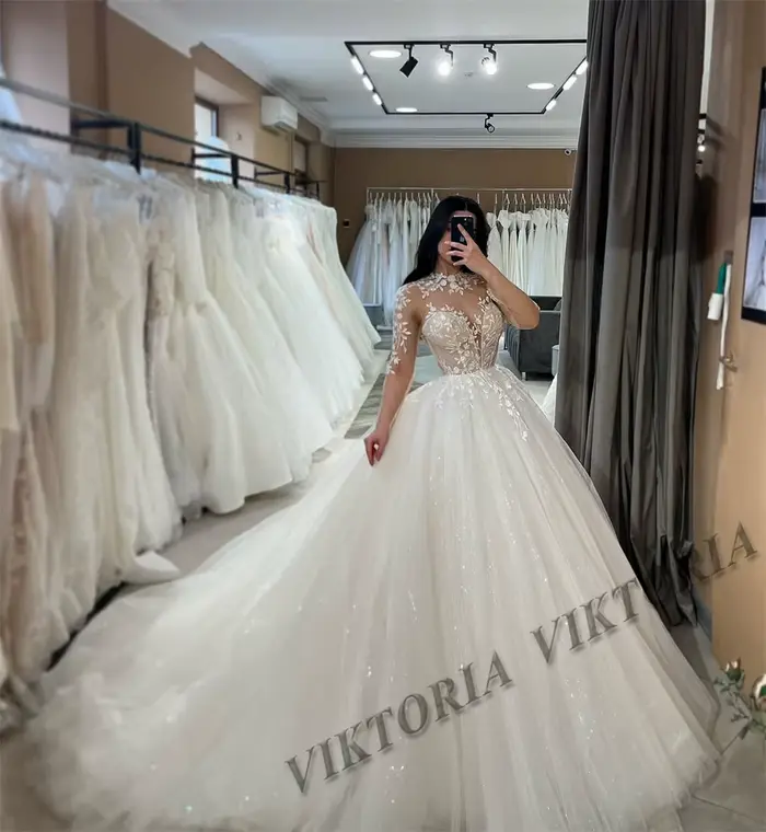 Robes de mariée brillantes princesse pour femmes