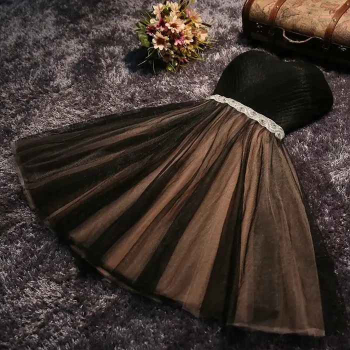 Robes de cocktail noires 2026