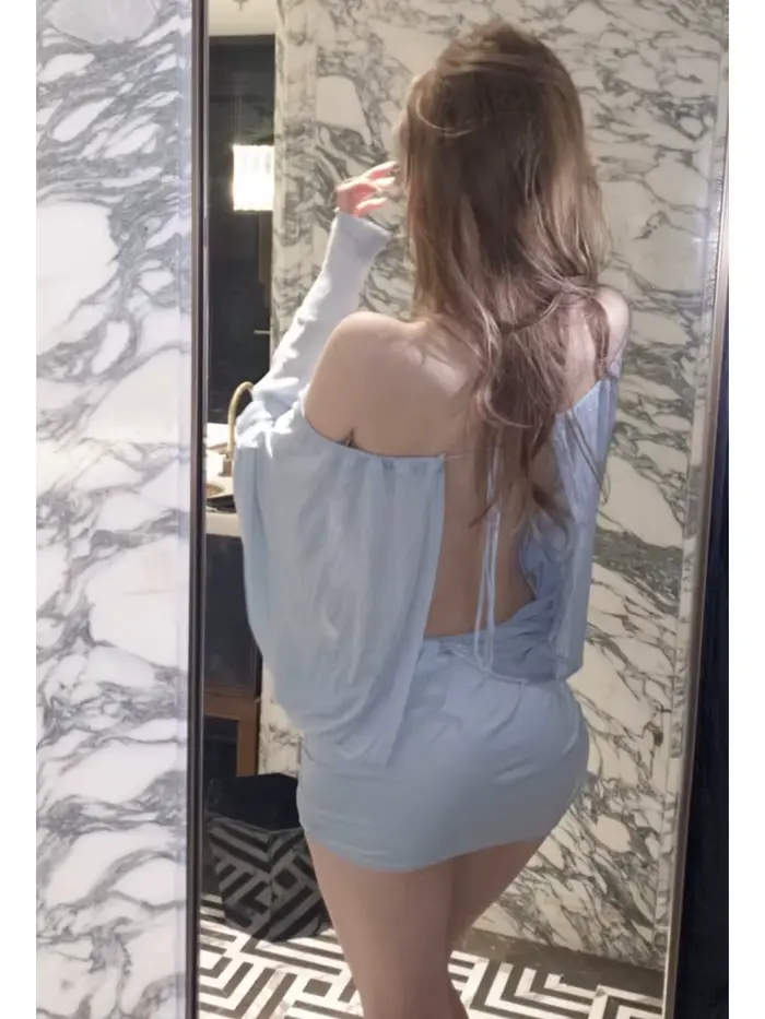 Robe moulante bleue à une épaule sexy décontractée avec broderie et manches princesses pour femmes occasions spéciales