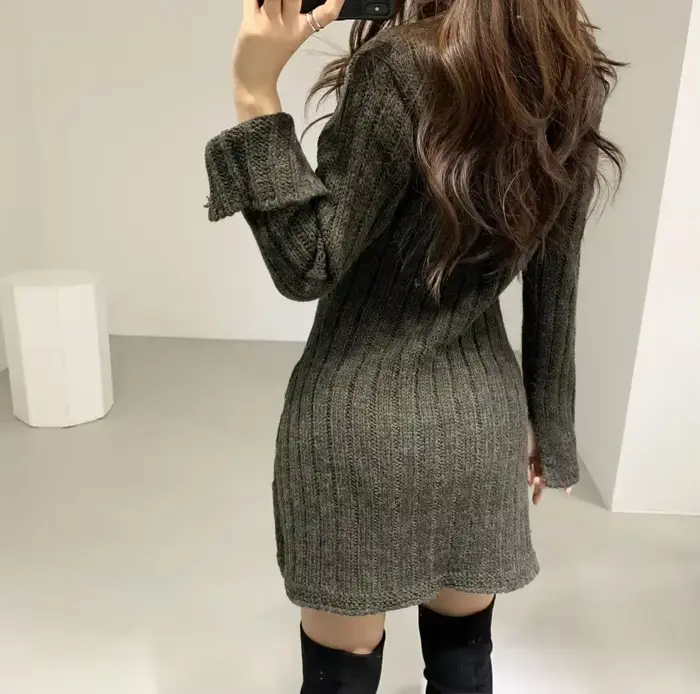 Robe pull pour femme tricotée en polyester avec décolleté en V et manches évasées pour automne-hiver occasions spéciales adolescents