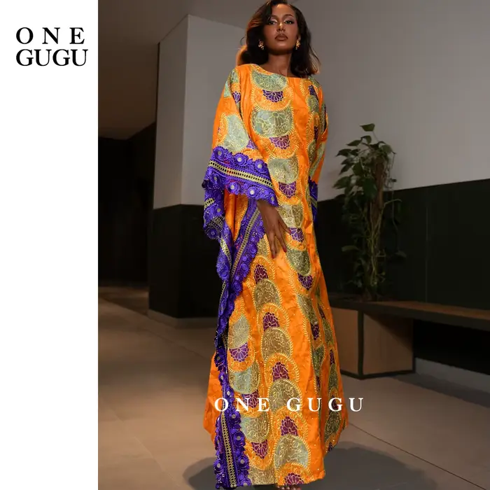 Robe nigériane rose Bazin Riche Dashiki Boubou