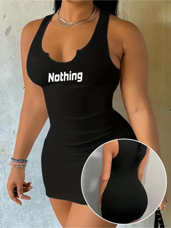 Robe noire sans manches à col en V