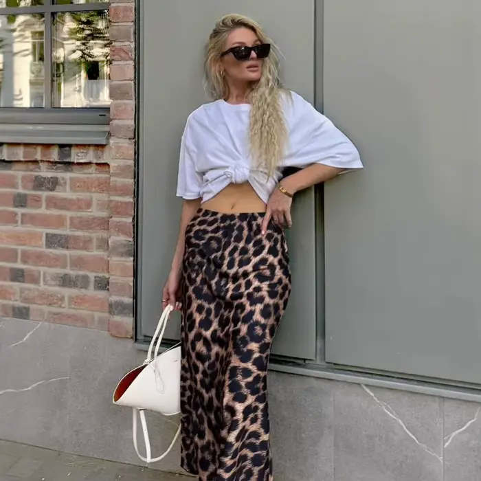 Nouvelle robe taille haute imprimé léopard, sens du design pour femmes, tempérament de mode, robe de
