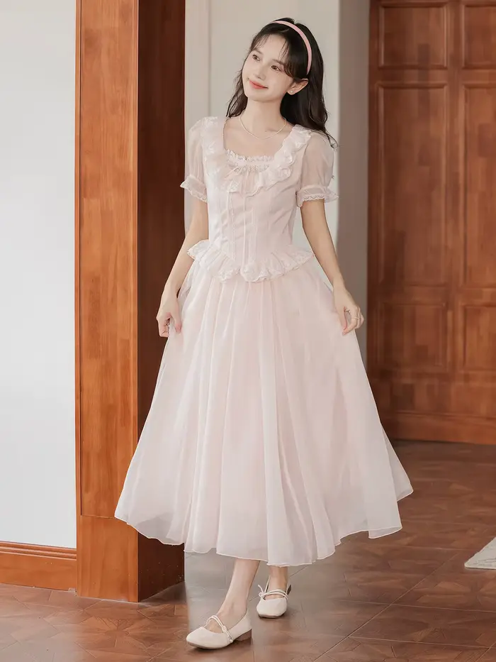Robe de fée Lolita rose style français rétro tenue de princesse d'été en dentelle douce col à volants manches bouffantes pour femmes occasions spéciales