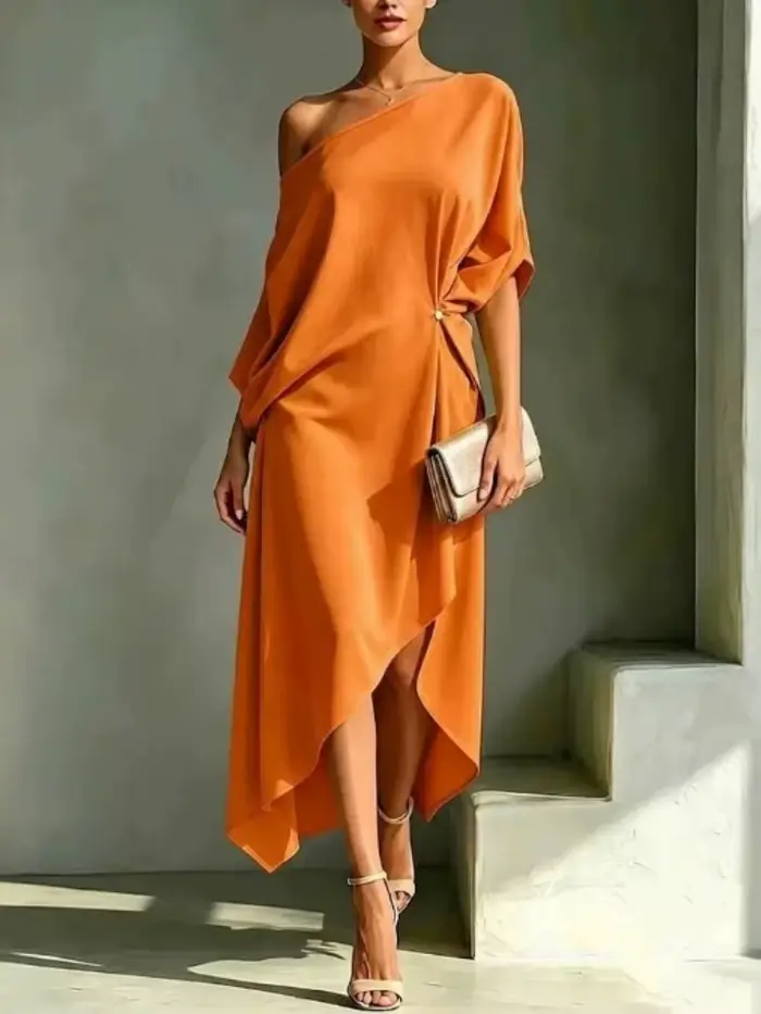 Robe élégante à épaules dénudées et manches courtes pour femme