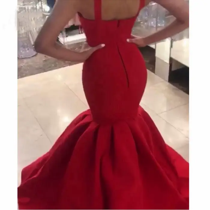 Robes de soirée sirène rouge vin vert 2026 Femmes