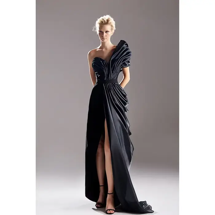 Robe de soirée noire, asymétrique épaule dénudée, ligne A, plissée, fente sur les cuisses, robes de 