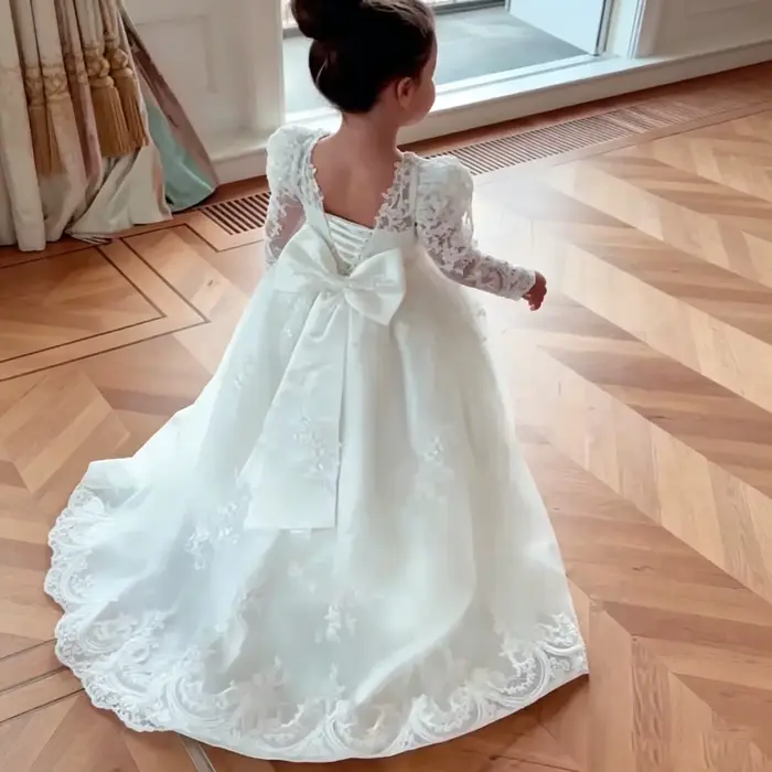 Nouvelle Robe de Demoiselle d'Honneur Chic 2026 en Maille avec Fleurs