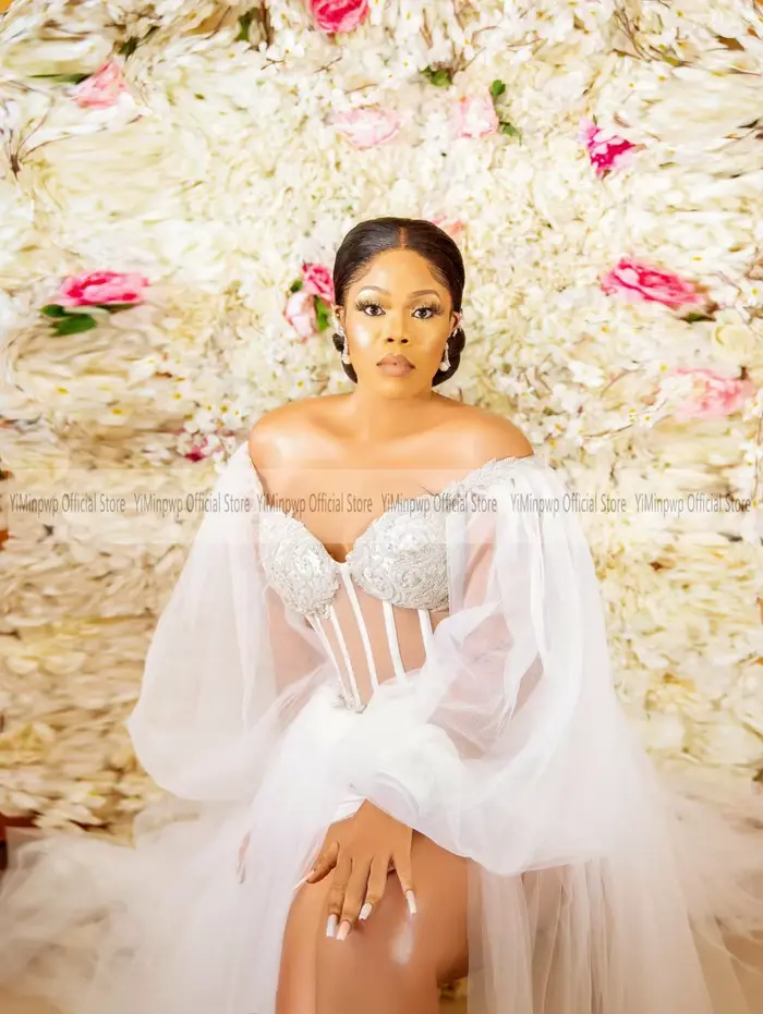 Robes de mariée blanches en Tulle