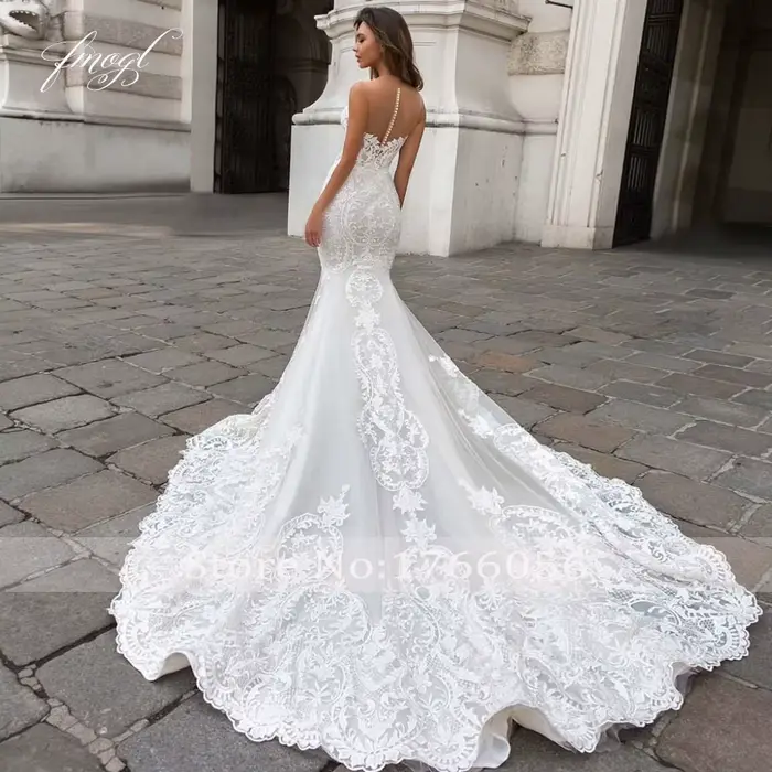 Robe de mariée sirène en dentelle personnalisée, élégante avec train de cour pour femmes, occasion de mariage traditionnel et cérémonies bohémiennes