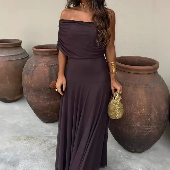 Robe longue fourreau asymétrique épaule dénudée pour femmes