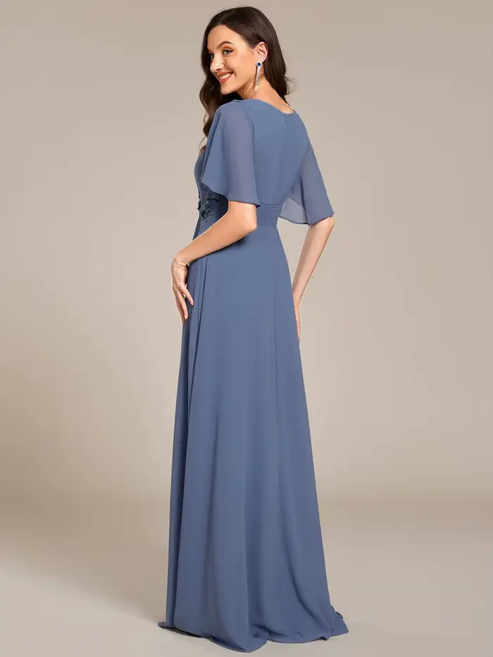 Robes de soirée élégantes à manches courtes