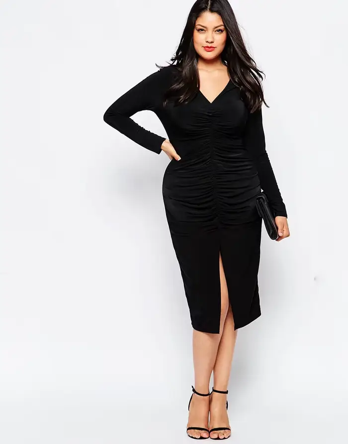 Robe fourreau froncée à manches longues et col en V pour femmes