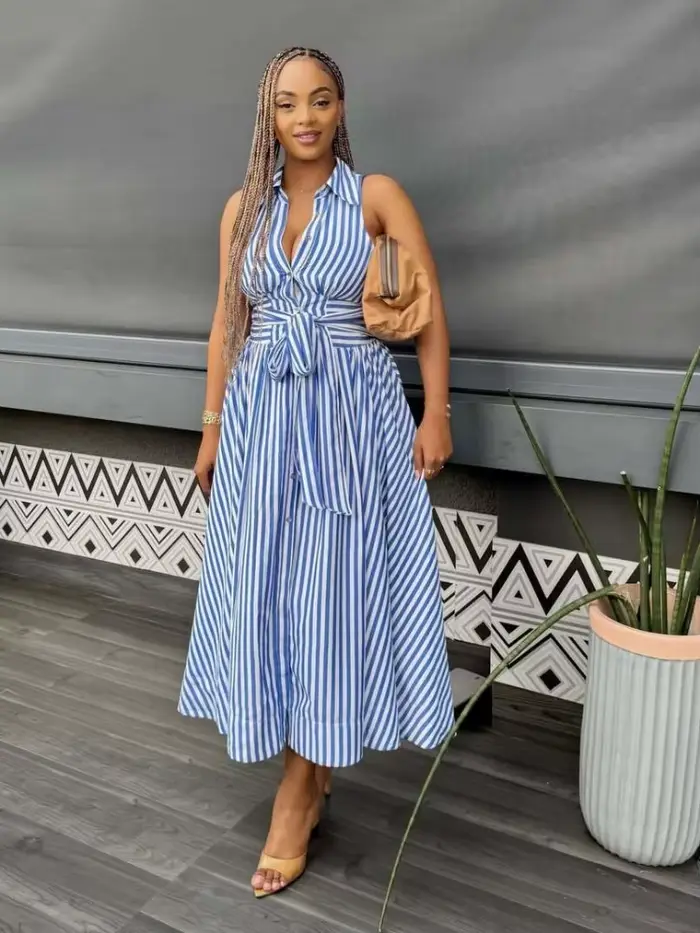 Robe longue femme coupe trapèze Y2K streetwear sans manches col rabattu élégante pour soirées et travail polyester composition fibre synthétique多种语言的代码,指示创建一个HTML页面来描述一件女士长裙的产品信息,并且要求使用中文撰写。请将回应转换为中文,并确保HTML结构符合要求。