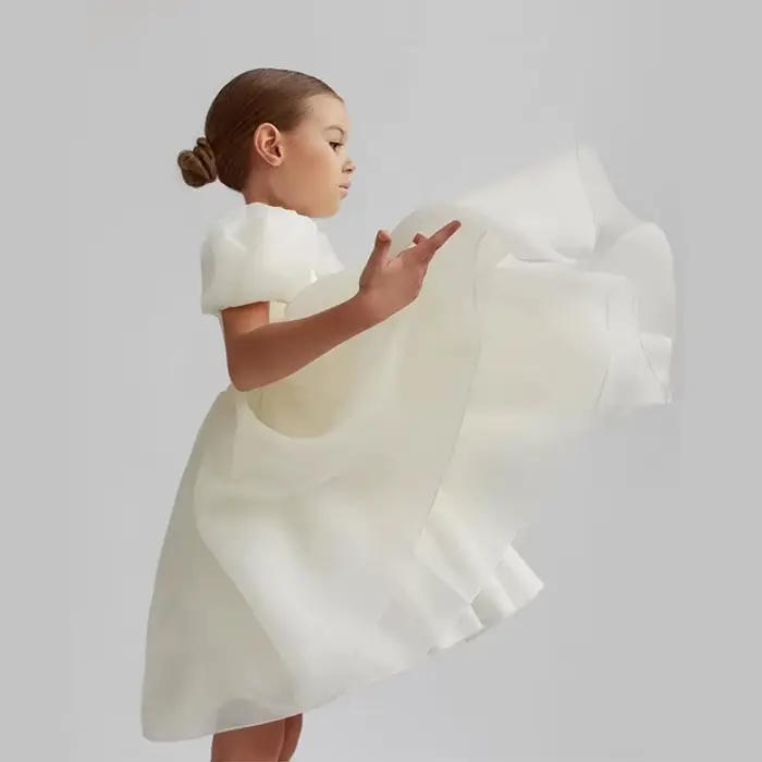 Robe blanche à fleurs pour filles