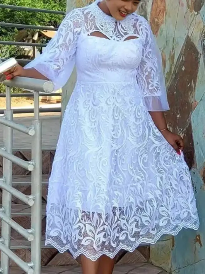 Robe transparente en dentelle blanche pour femme avec doublure