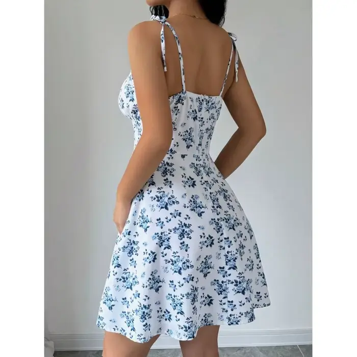Robe courte à bretelles florale pour femmes, nouveau style de vacances d'été, tempérament de vacances français, jupe courte, vêtements pour femmes, 2025
