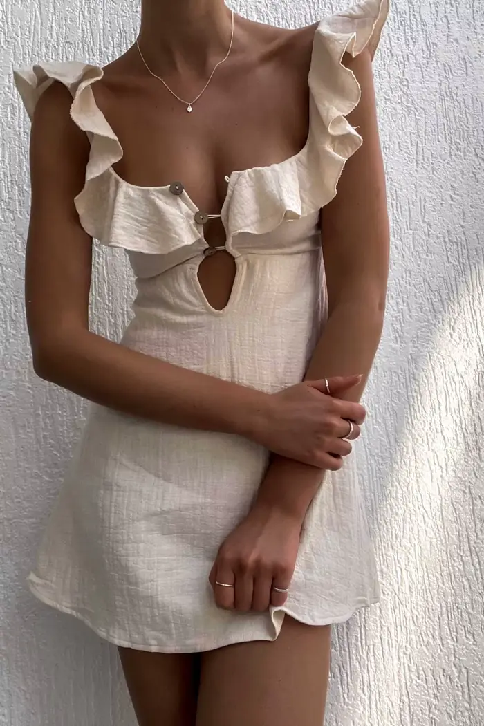 Mini robe de plage rétro pour femmes, robe courte évidée, robe éducative, bretelles à volants sexy, 