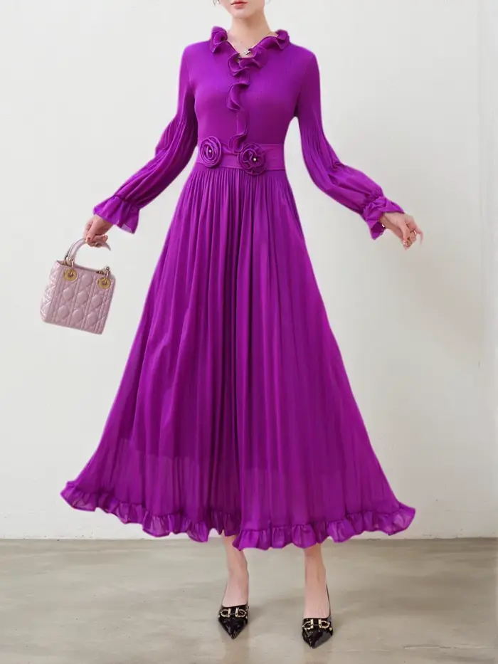 Robe longue plissée élégante pour femme avec bordure à volants, robe de soirée luxueuse, nouveau style pour le printemps/été 2026.