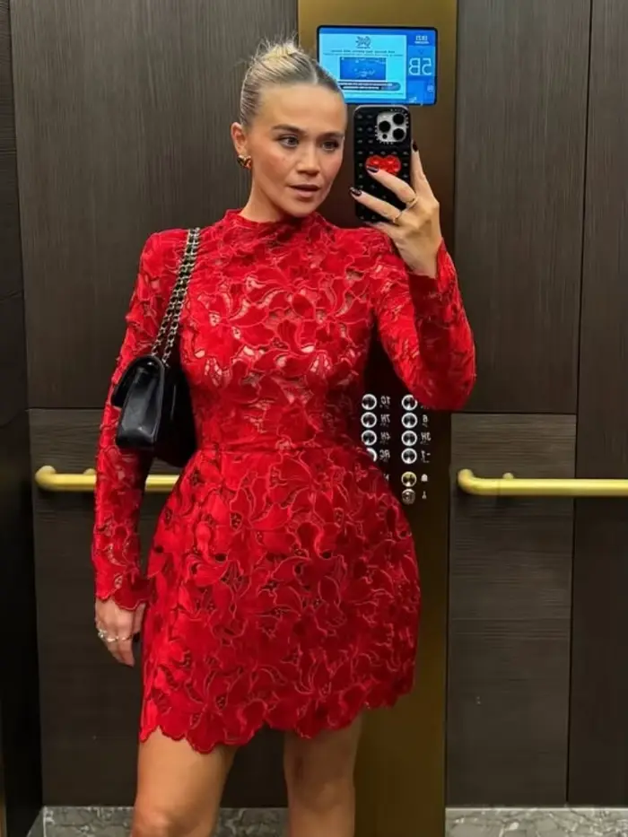 Mini robe en dentelle ajourée pour femmes