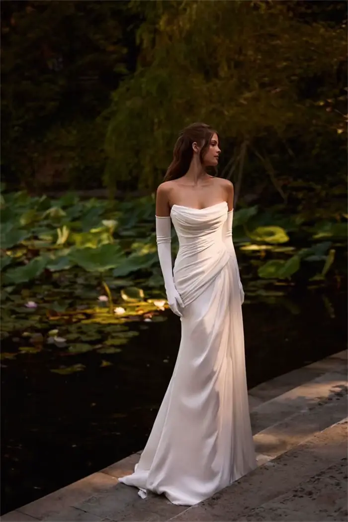 Robes De mariée sirène en mousseline De soie plissée classique chérie balayage Train sur mesure 2025