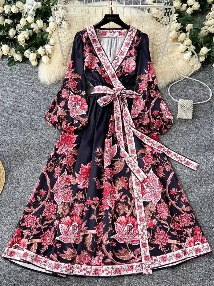 Robe longue à imprimé fleuri pour femmes musulmanes, col en V croisé, manches lanterne, bandage à la