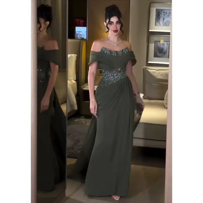 Robe de bal vintage sirène en polyester avec décolleté hors de l'épaule et décoration en cristal pour bal, mariage et événements spéciaux