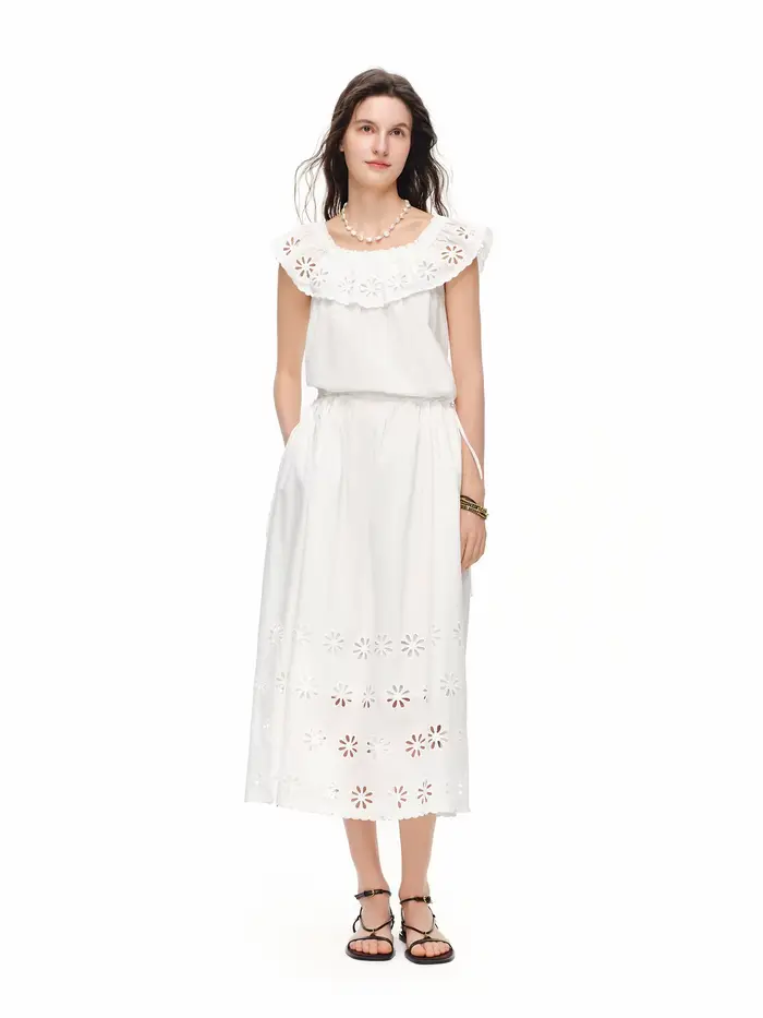 Robe DUSHU florale à épaules dénudées avec broderie et lacets