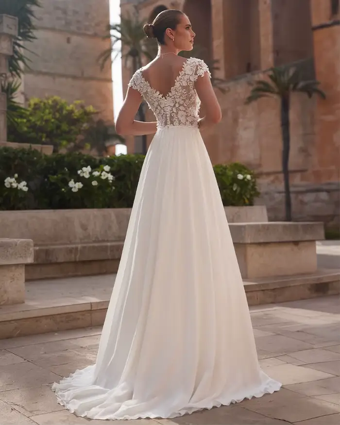 Robes de mariée en dentelle coupe A 2026 pour femmes