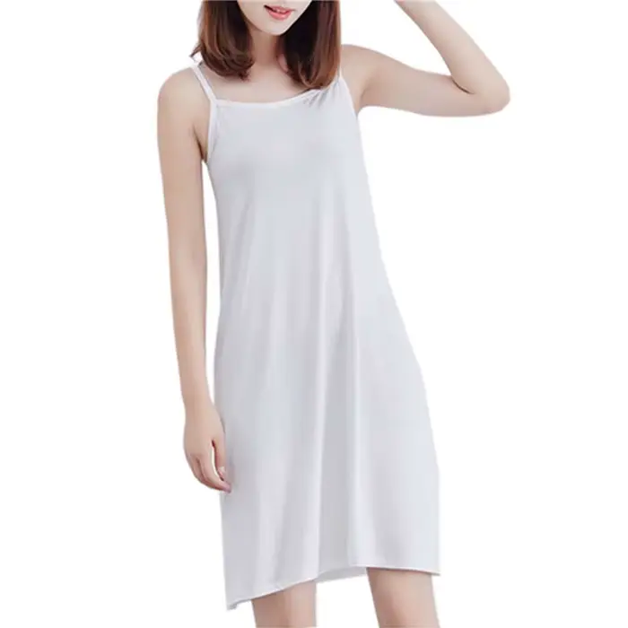 Jupon adapté aux jupes courtes pour femmes, robe moulante unie, service à domicile, chemise de nuit à bretelles, jupe de fond, sac de hanche