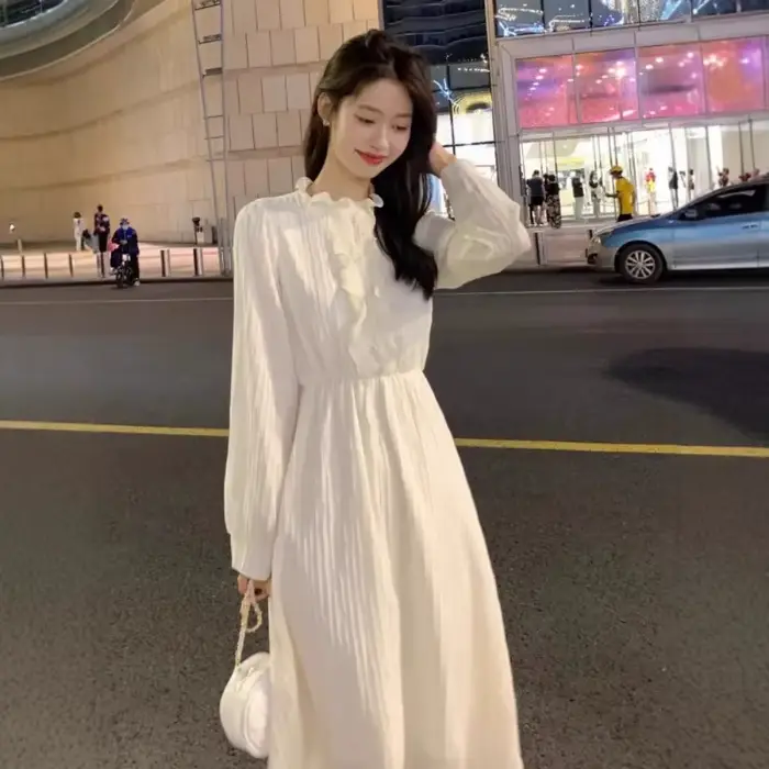 Robe de style français pour femmes, polyester extensible, col rond, plis él