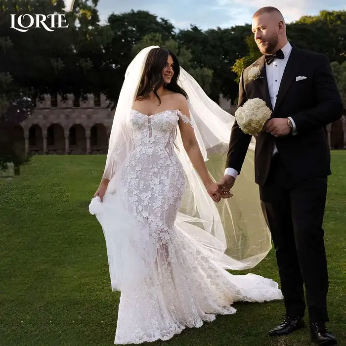 Robe de Mariée Sirène en Dentelle avec Fleurs Appliquées, Tenue Élégante de Plage, Style Boho, Occasions Spéciales