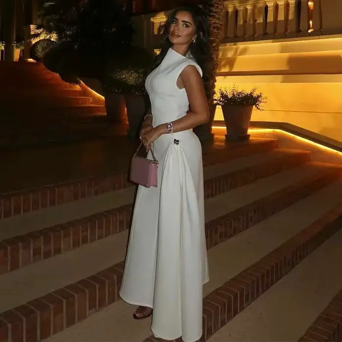 Robe élégante polyester uni avec décolleté en V et paillettes pour femmes sexy et club style été 2025