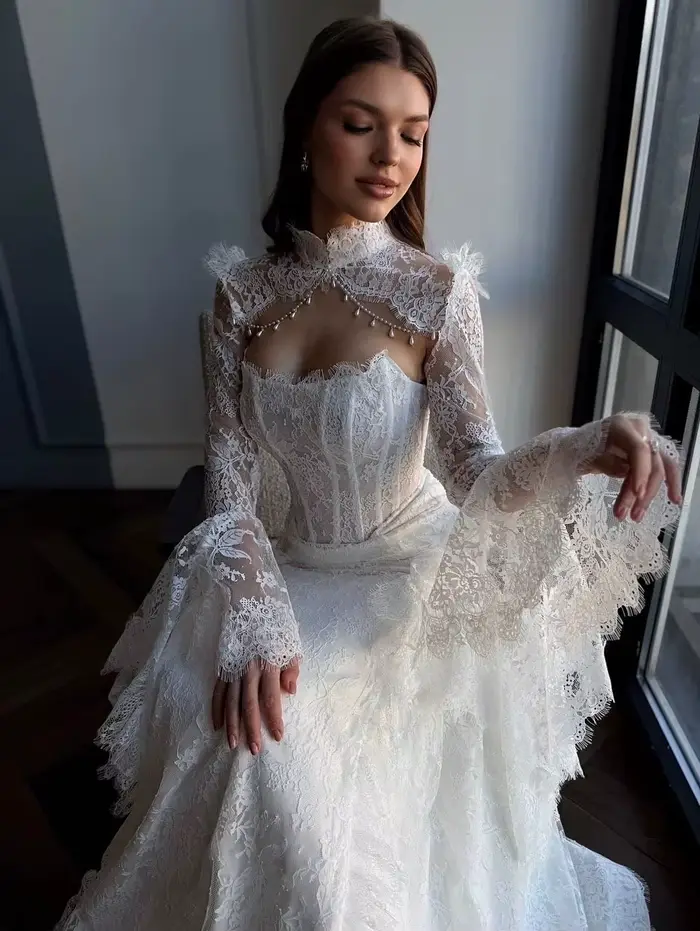 Robe de mariée sirène élégante sur mesure en dentelle blanche